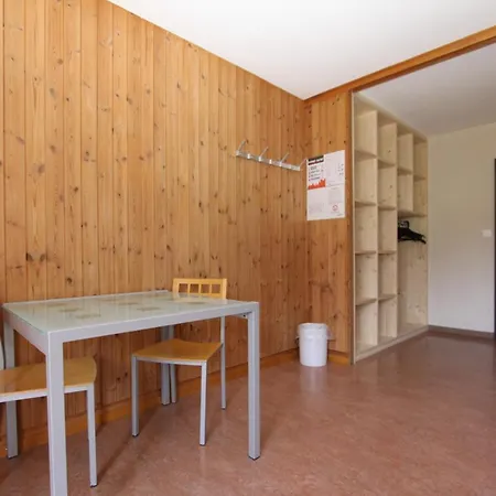 Jugendhotel Alpina Hostel *