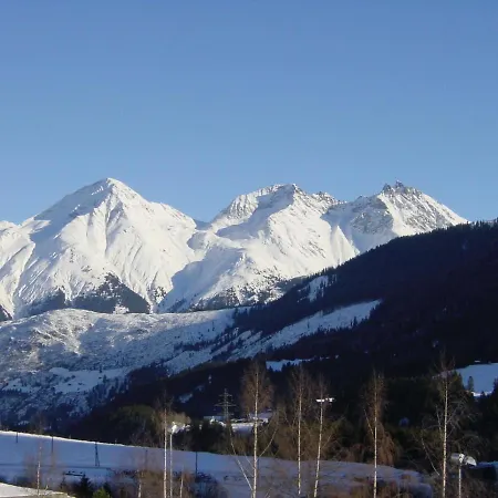 Jugendhotel Alpina